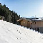 別荘 Haus Glueckswiese Großhartberg